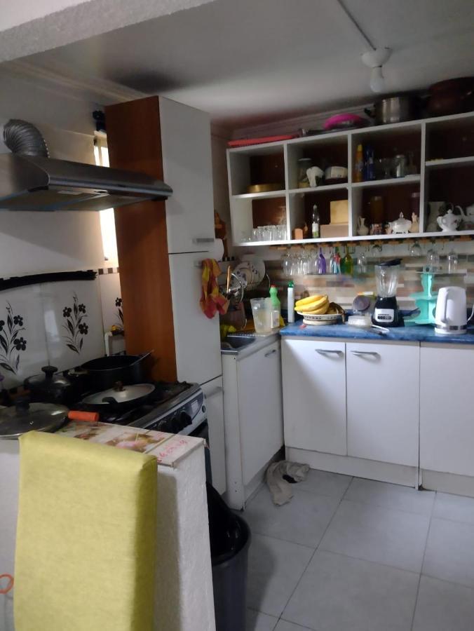 فندق Hostal Ines سانتياغو المظهر الخارجي الصورة